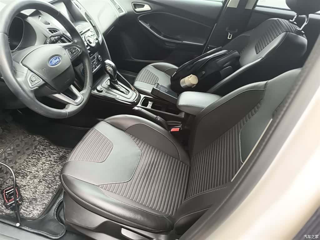 Ford Focus, 2017 15