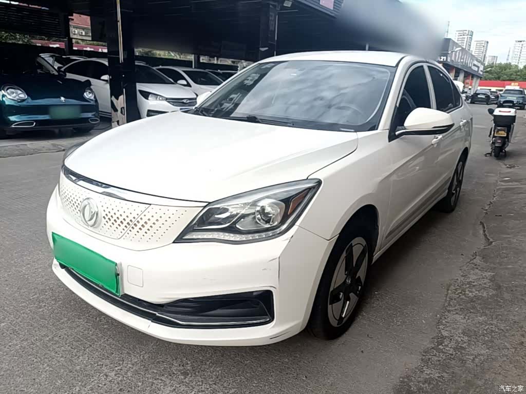 DongFeng E70, 2022 2