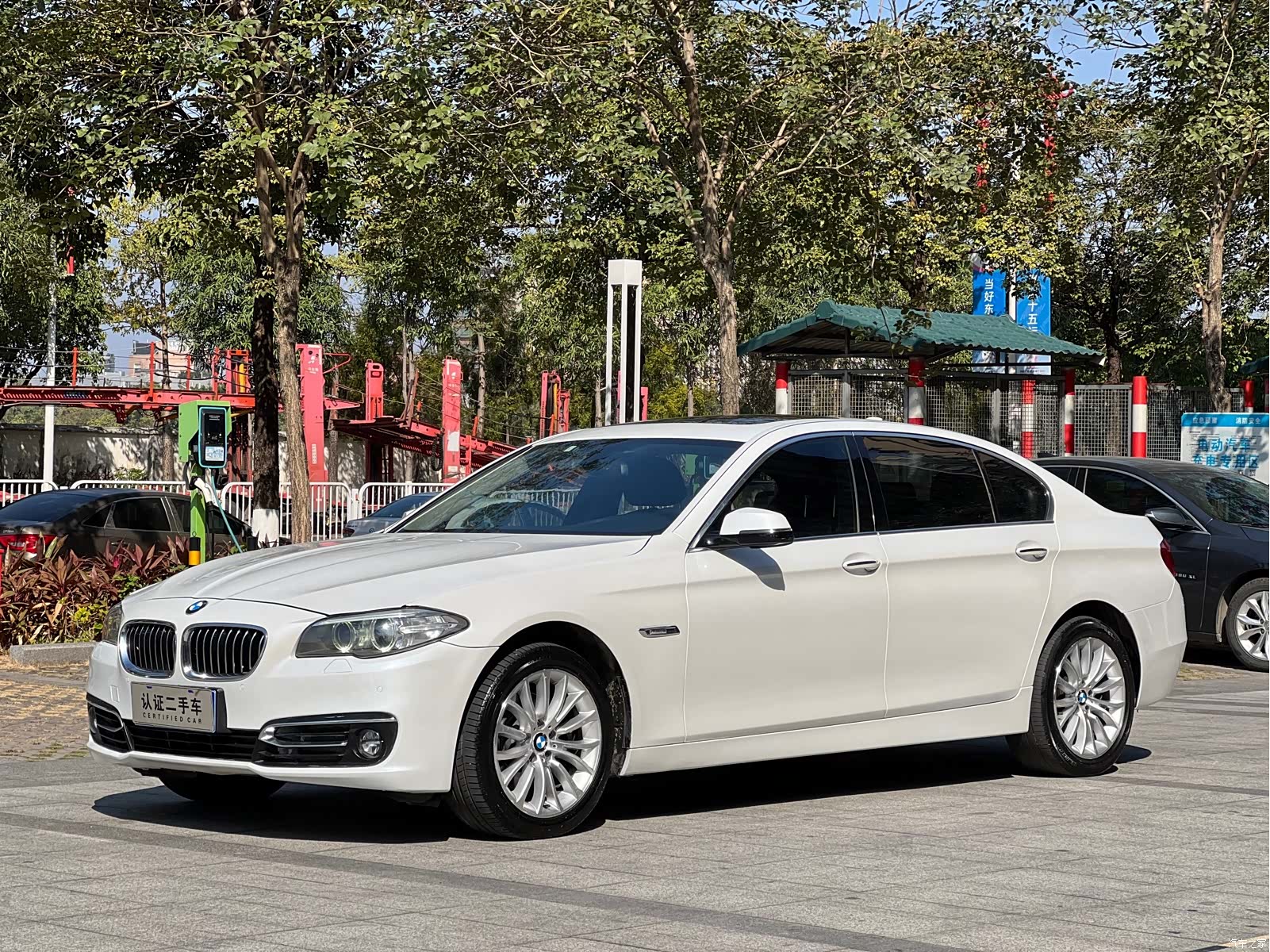 BMW 5 Series, 2014 1