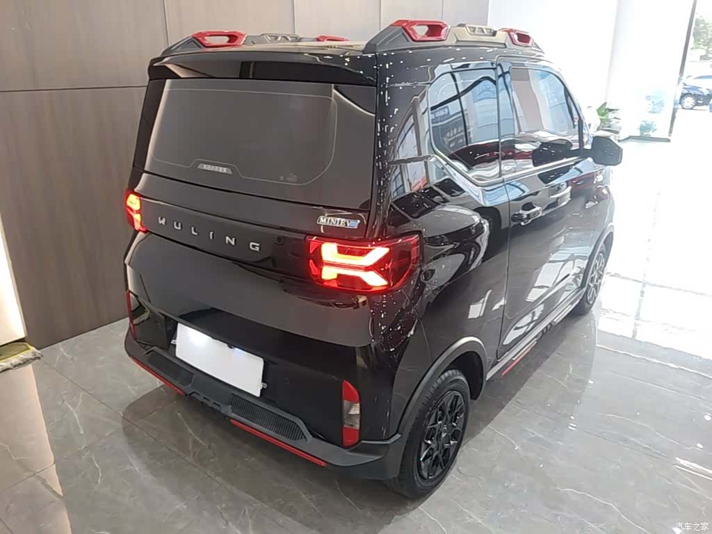 Wuling MINIEV, 2023 7