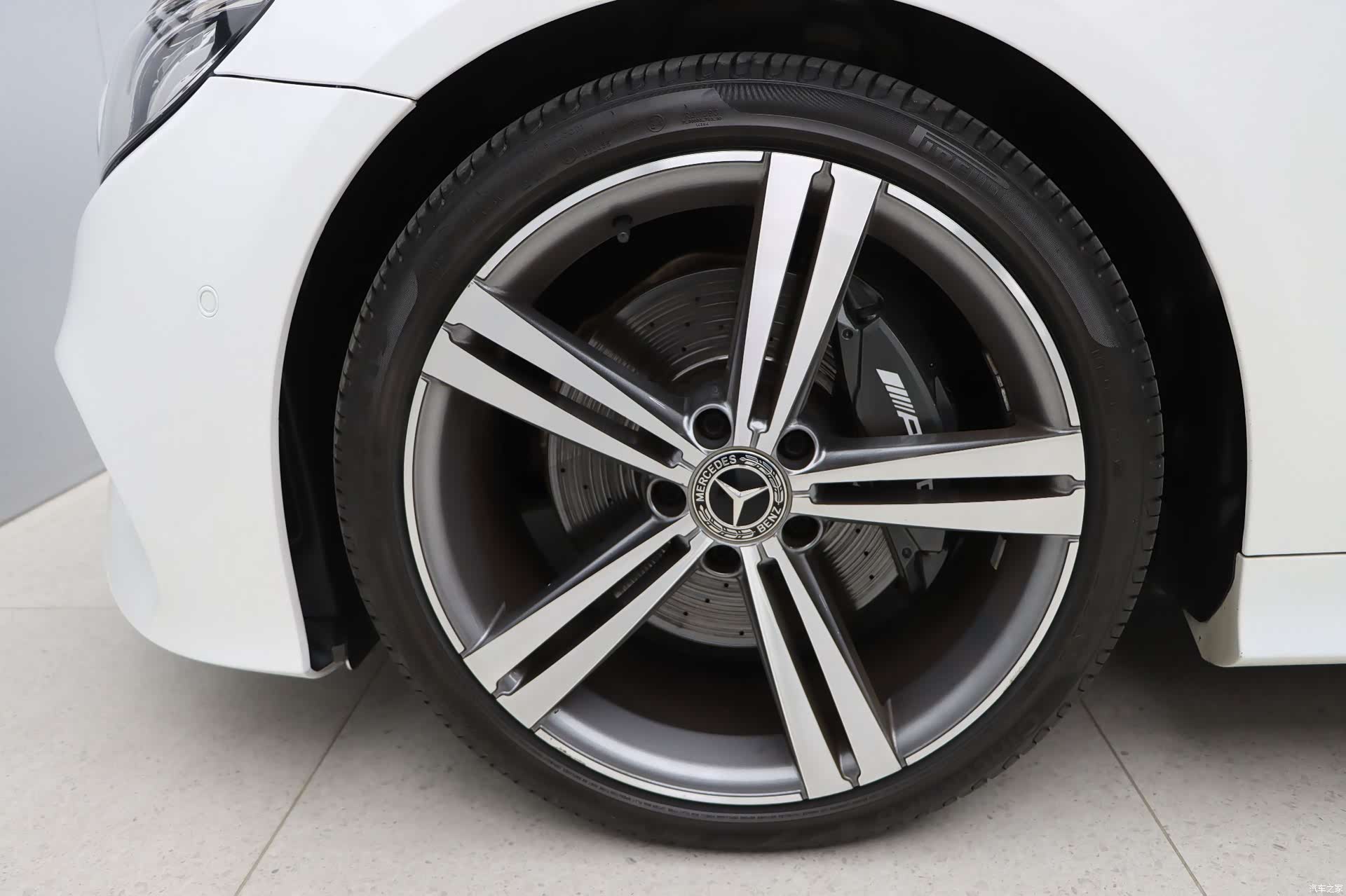 Mercedes-Benz E-Class, 2017 9