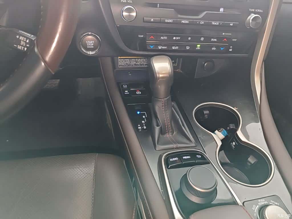 Lexus RX, 2019 14