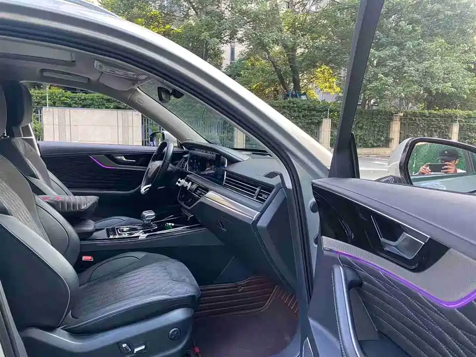 Hongqi HS5 Hongqi HS5