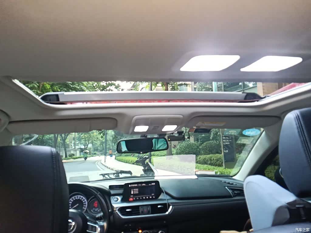 Mazda Atenza, 2017 9