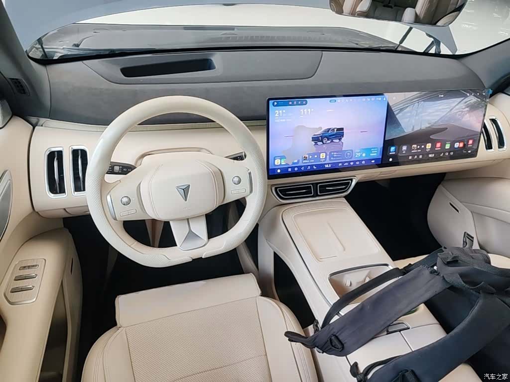 Deepal S09, 2025 10
