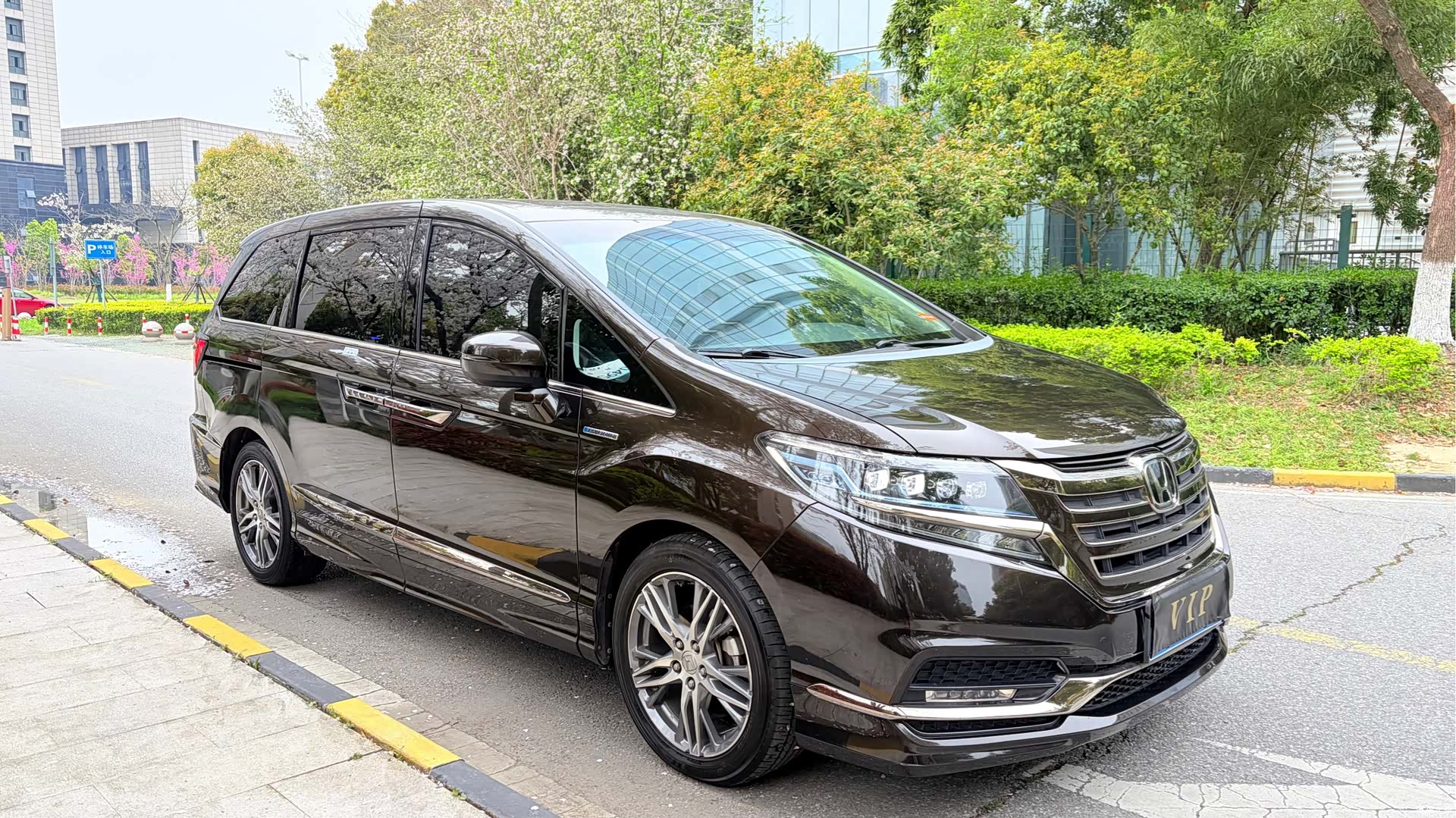Honda Elysion, 2021 3