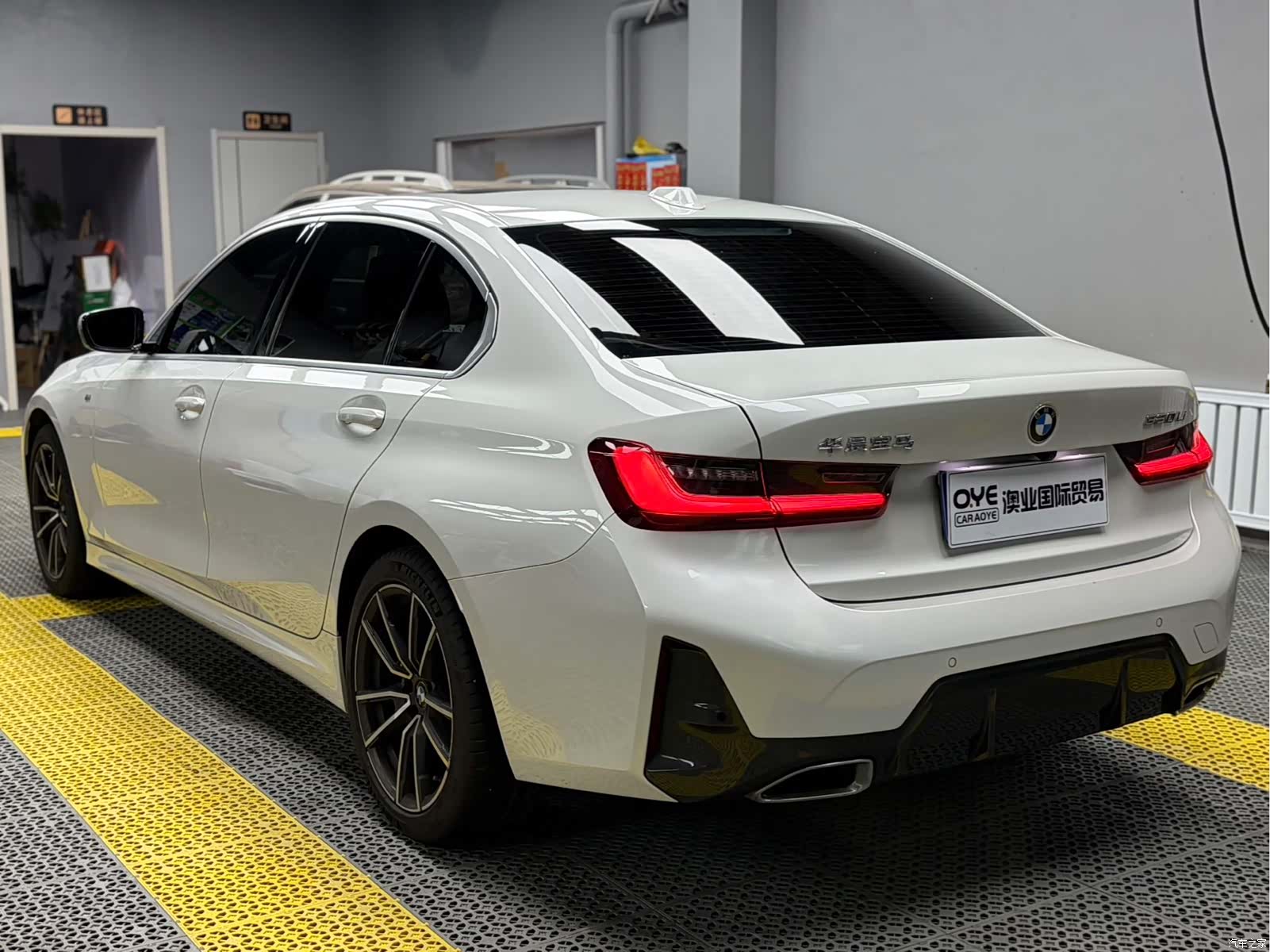 BMW 3 Series, 2023 4