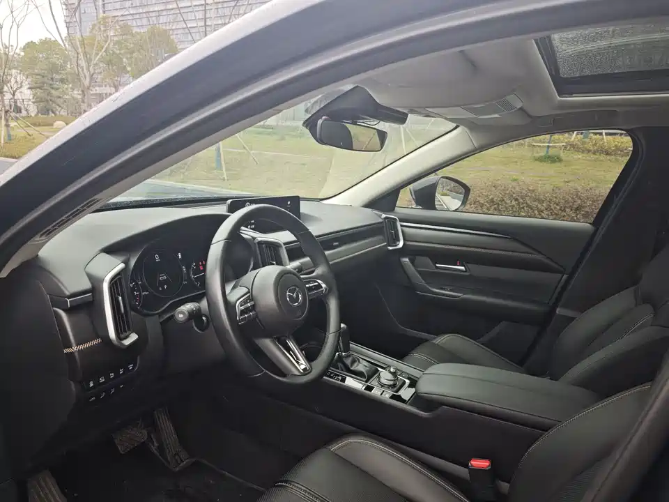 Mazda CX-50 line also