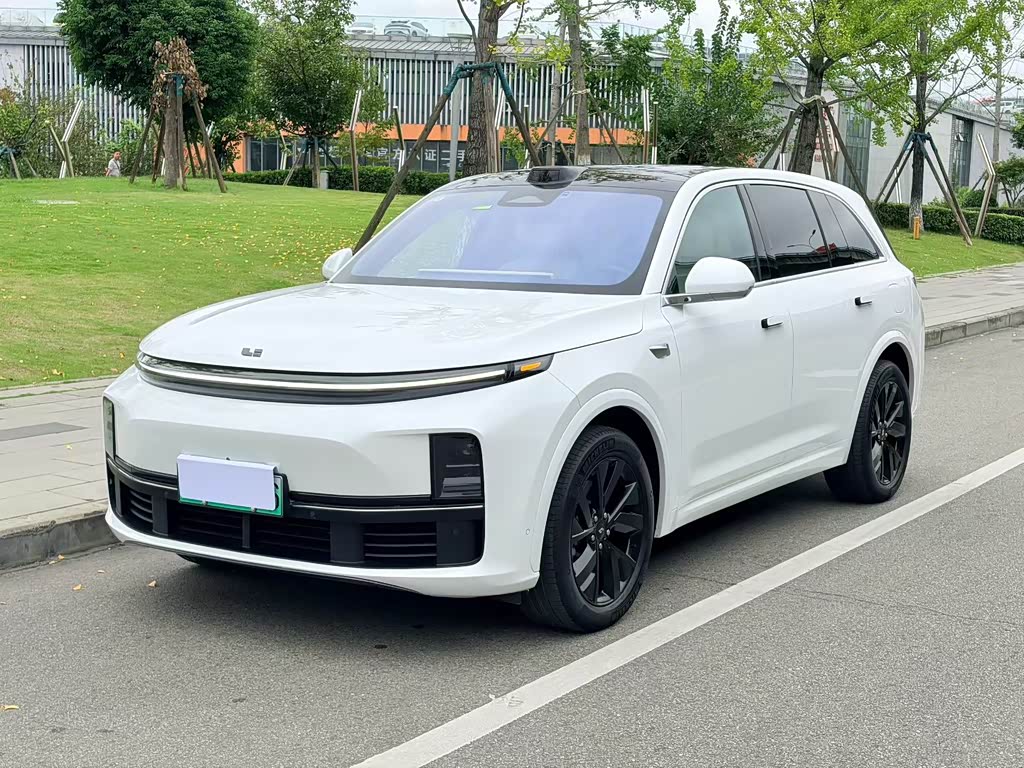 Li Auto L7