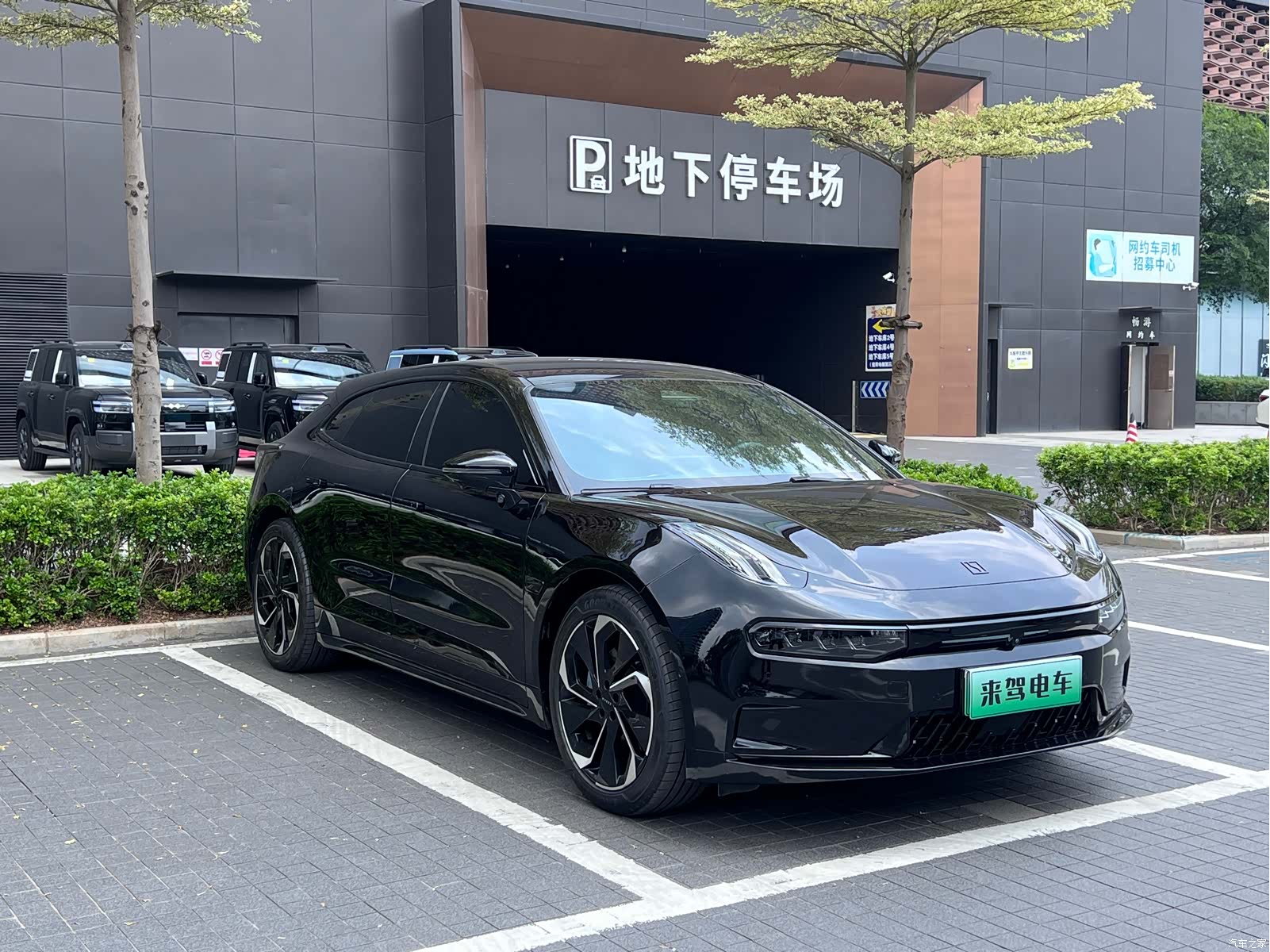 Zeekr 001, 2023 3
