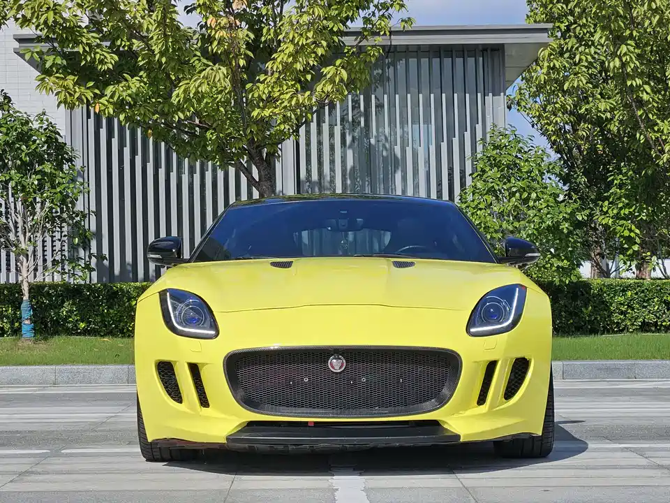 Jaguar F-TYPE
