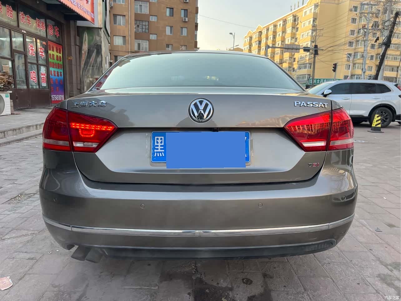 Volkswagen Passat, 2011 6
