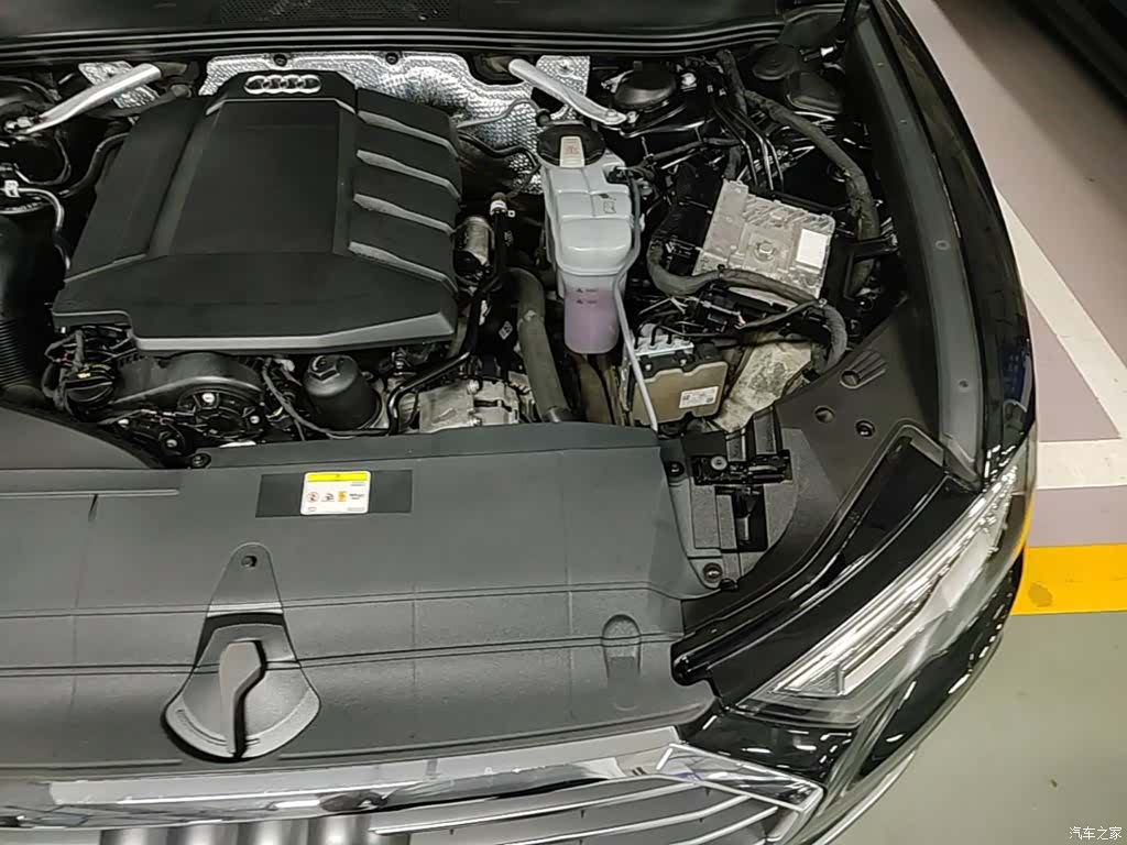 Audi A6L, 2021 25