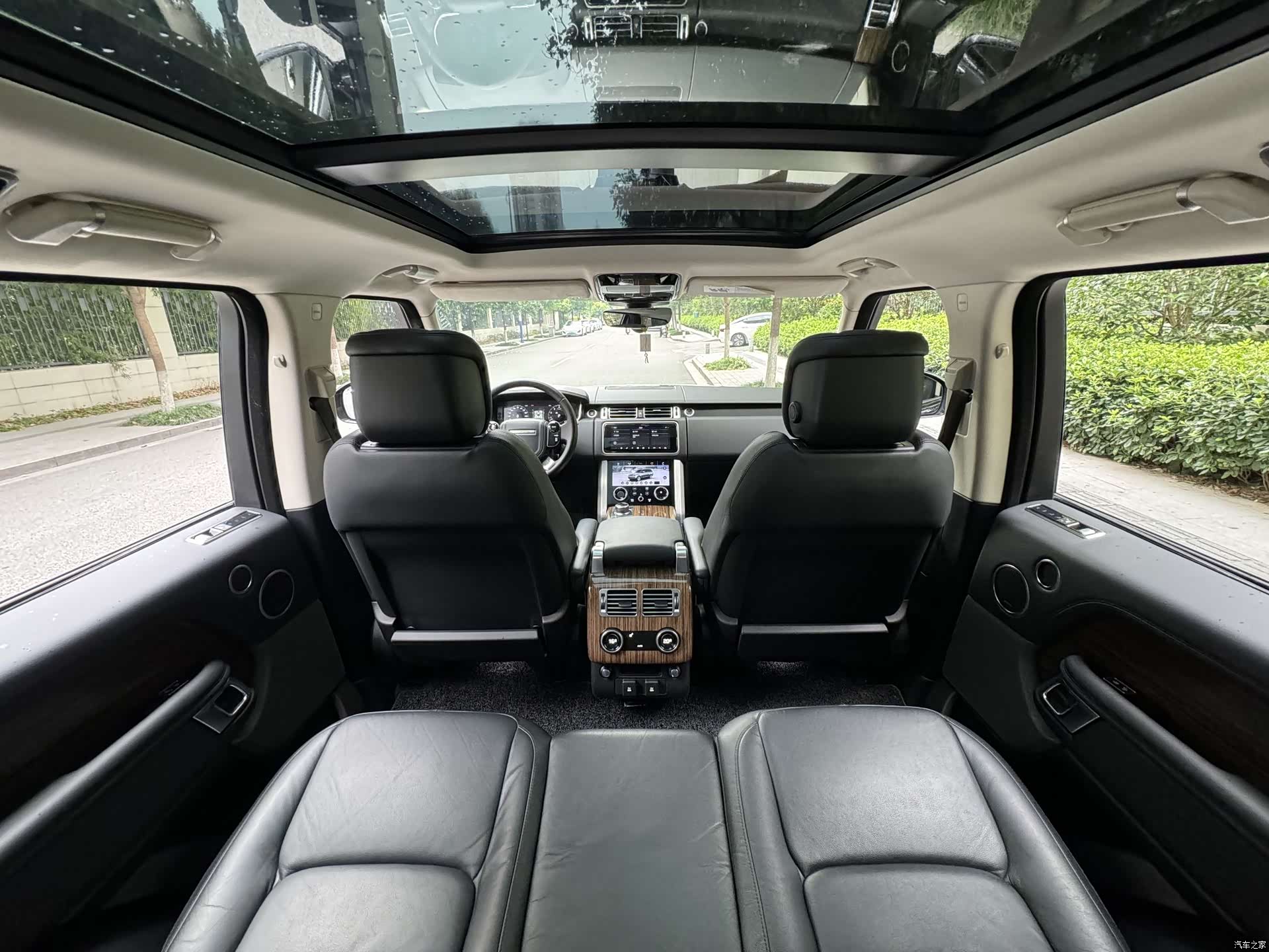 Land Rover Range Rover, 2018 11