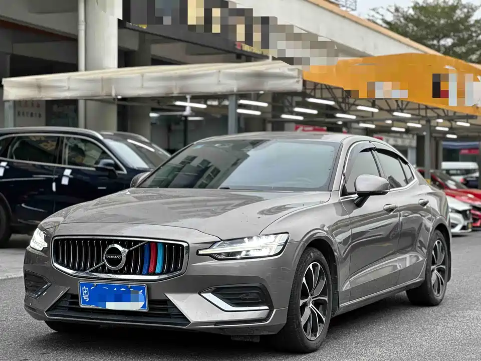 Volvo S60