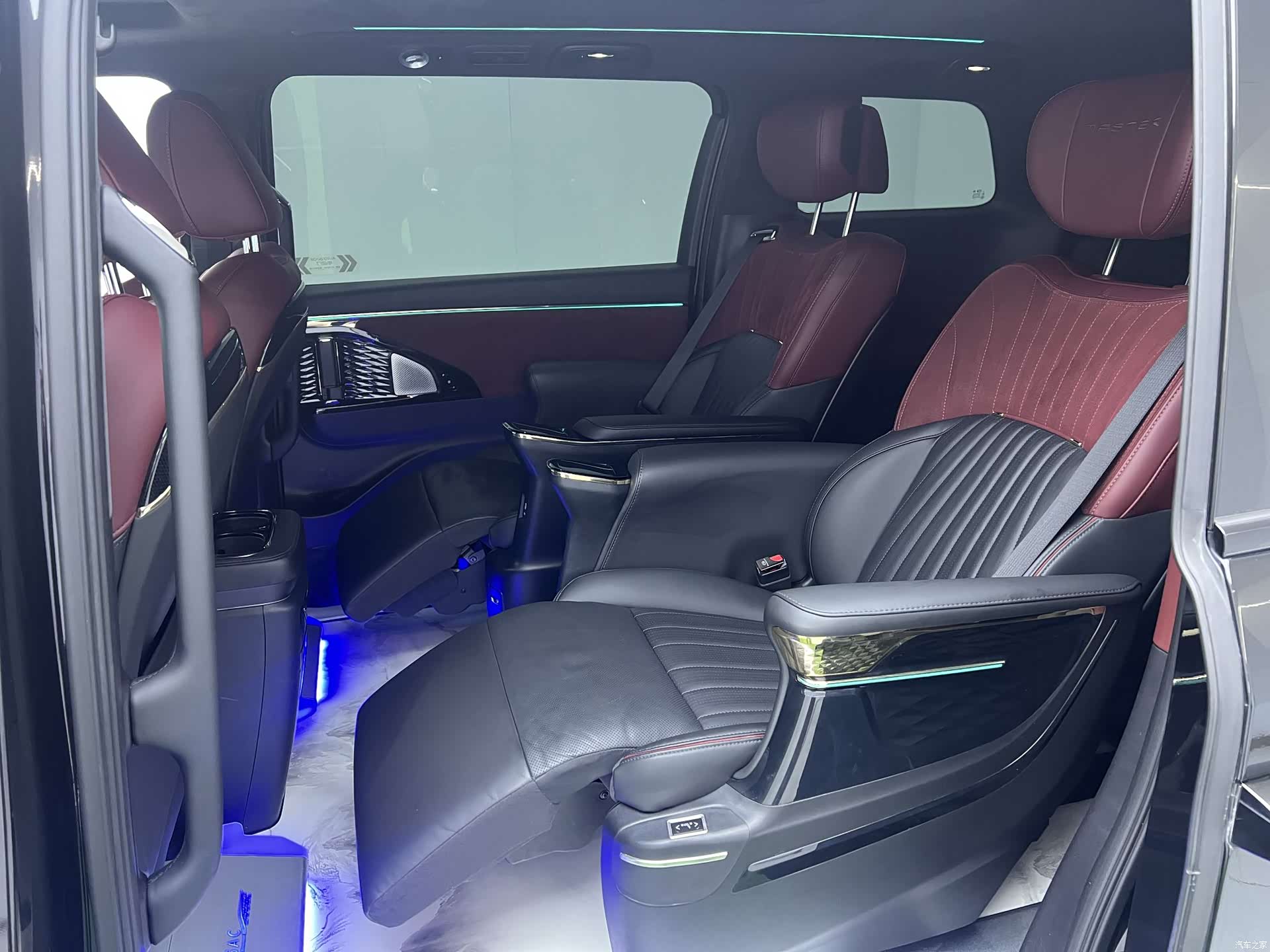 Trumpchi M8, 2024 10