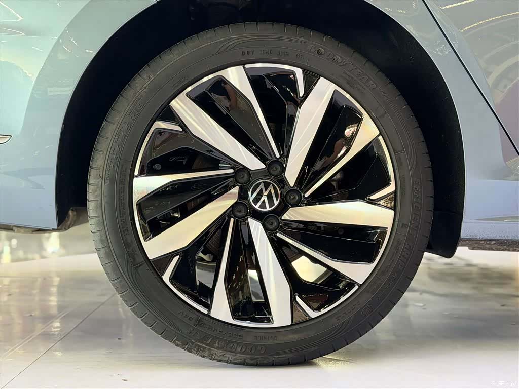 Volkswagen Passat, 2021 11