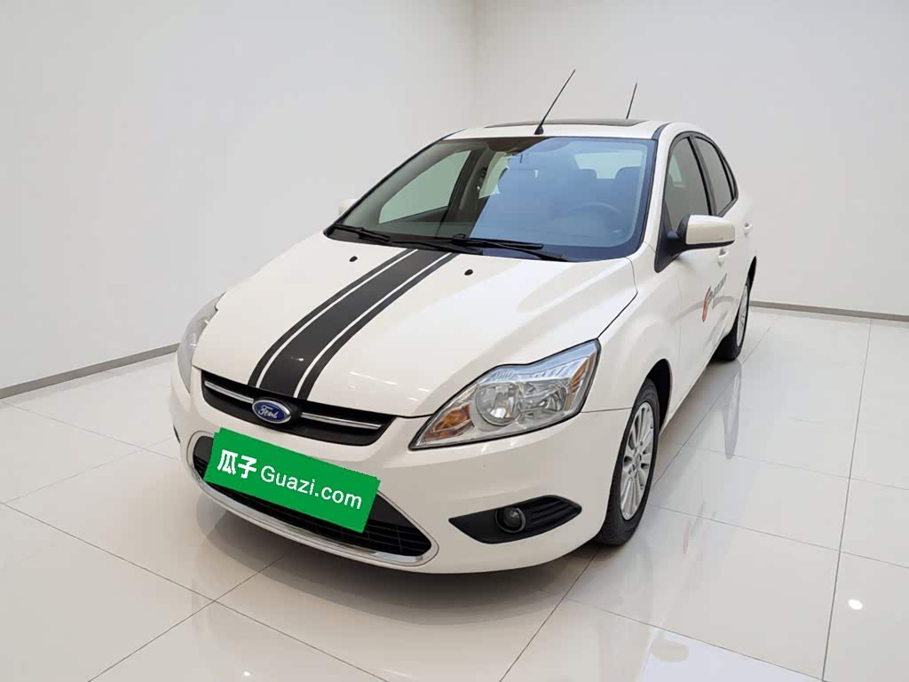 Ford Focus 2013 1.8L AT Fashion