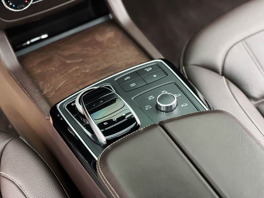 Mercedes-Benz GLE 2016, фото 19