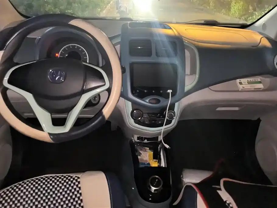 Changan Benben E-Star