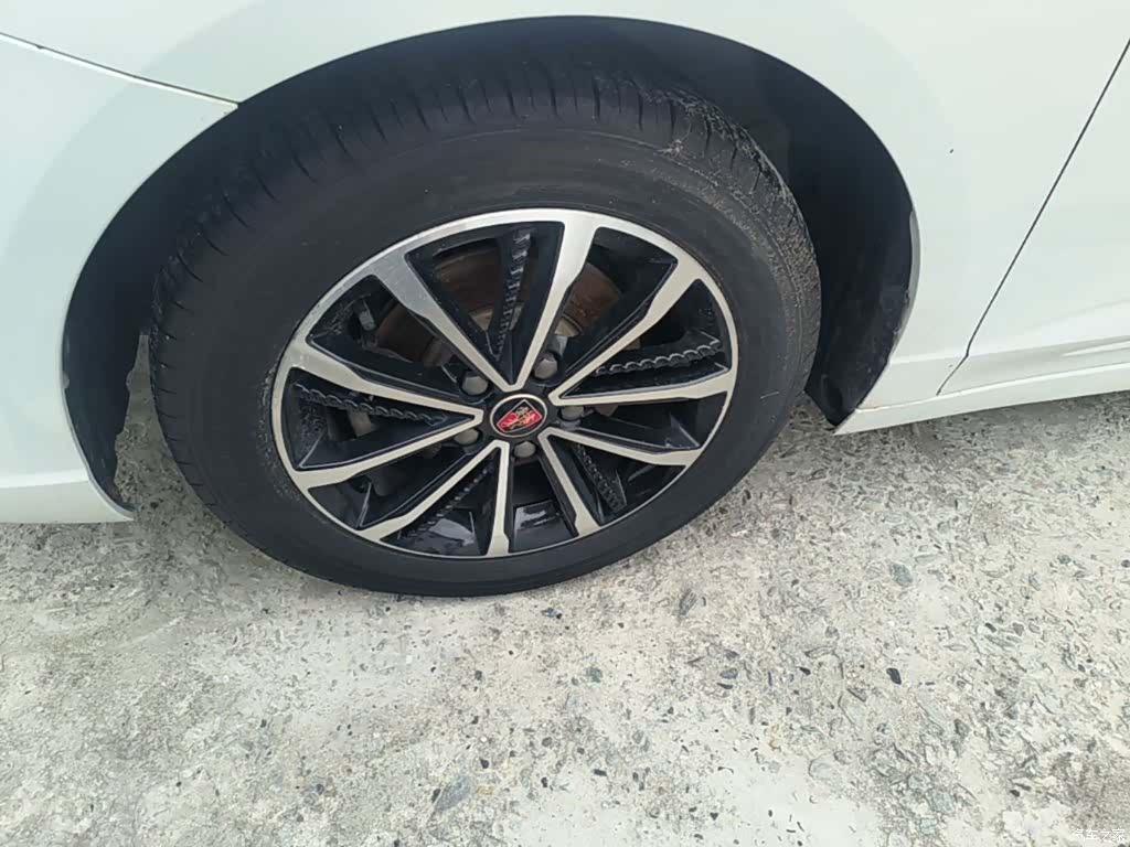 Roewe i5, 2021 23