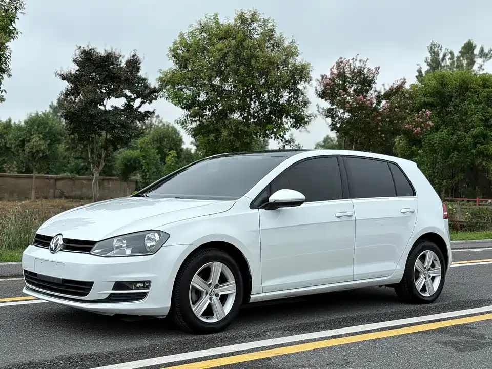 Volkswagen golf
