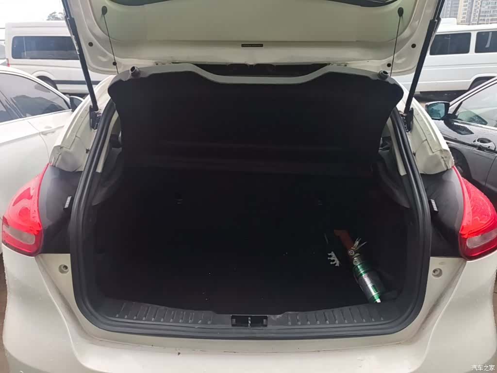 Ford Focus, 2016 15