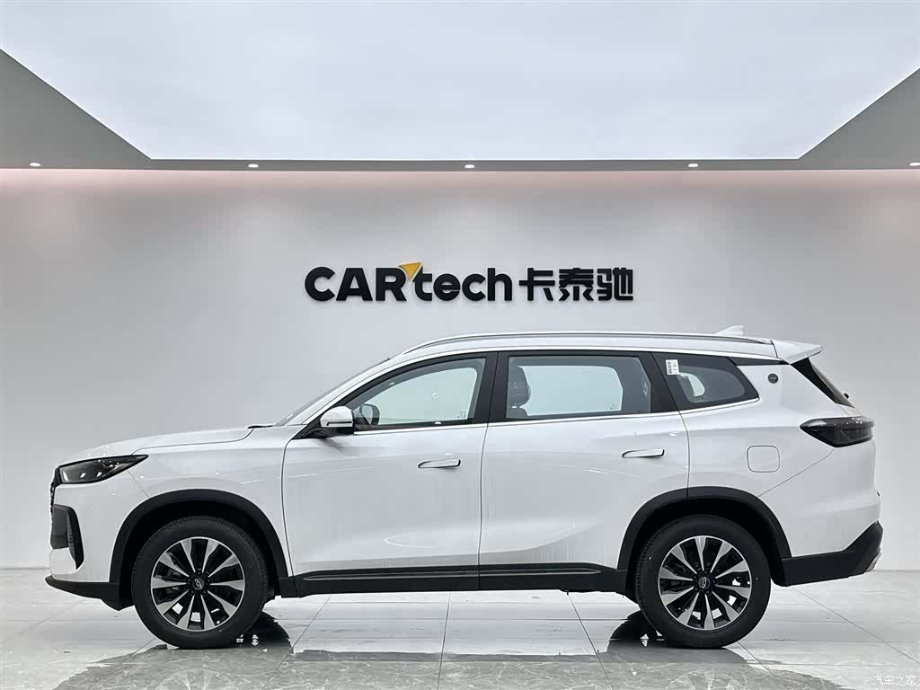 Chery Tiggo 8 Plus, 2025 7