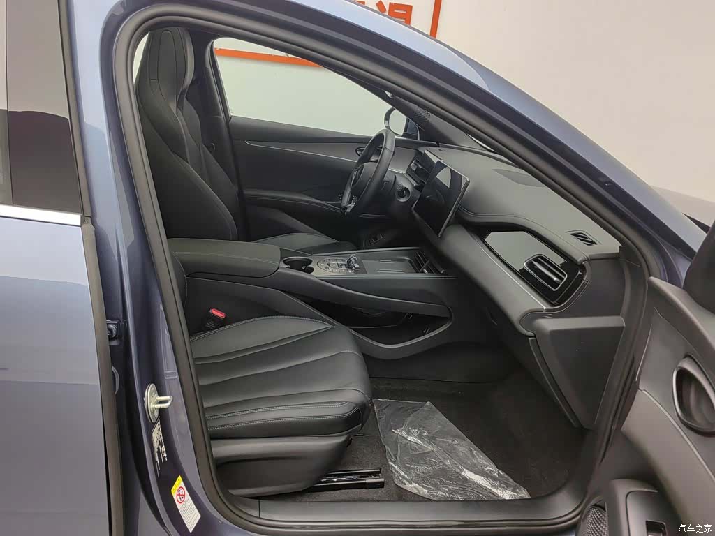 BYD Seal, 2025 23