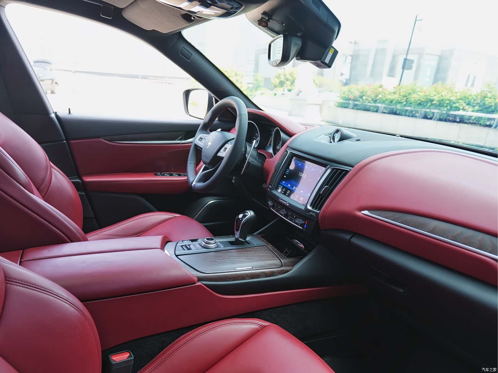 Maserati Levante, 2018 8