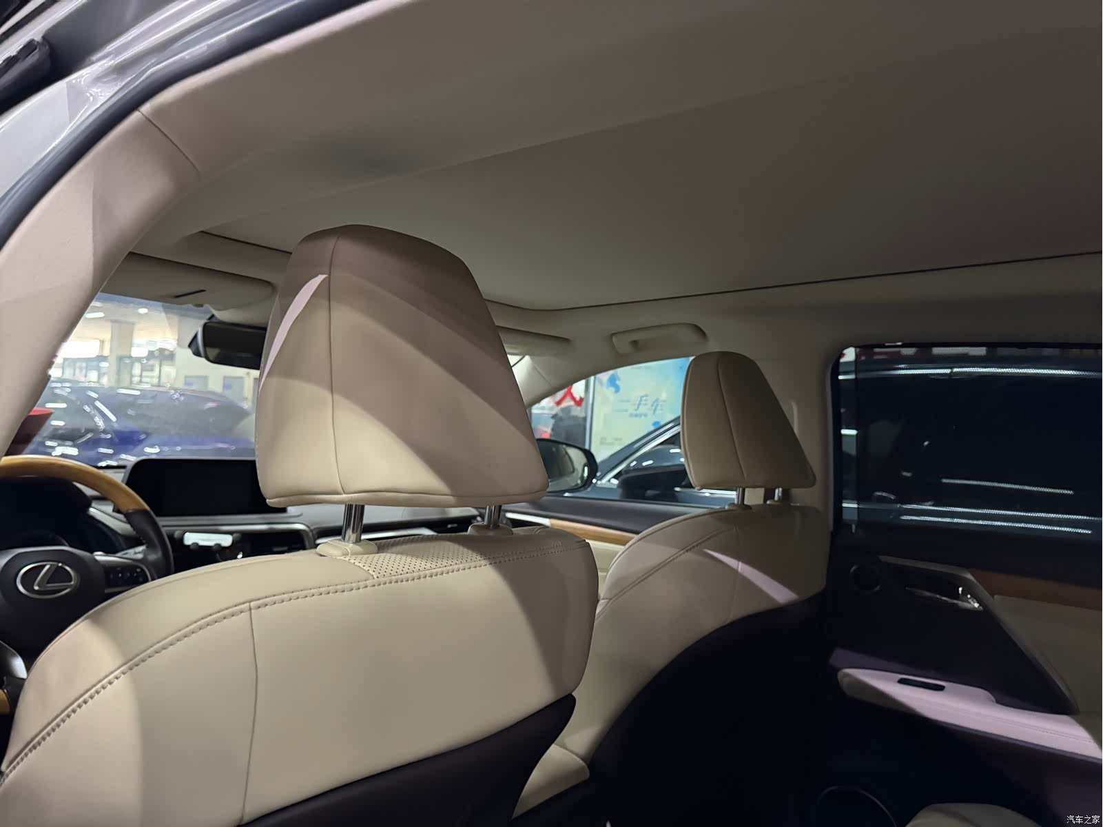 Lexus RX, 2020 9