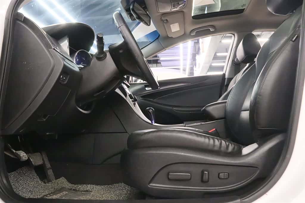 Hyundai Sonata, 2013 13