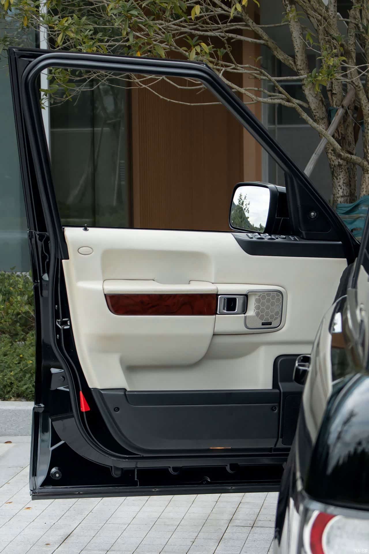 Land Rover Range Rover, 2012 10