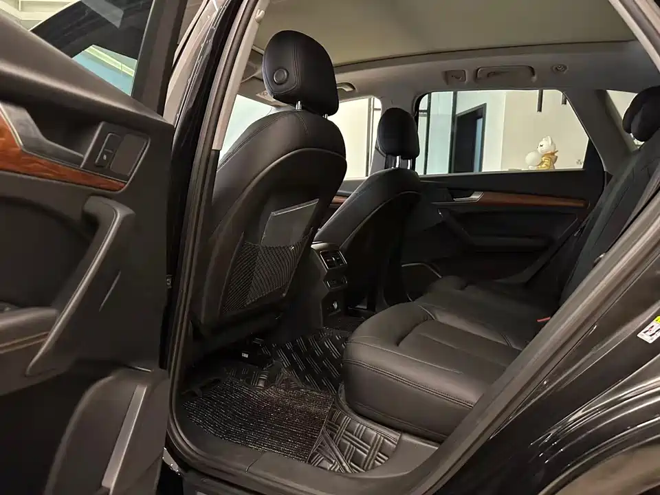 Audi Q5L Audi Q5L