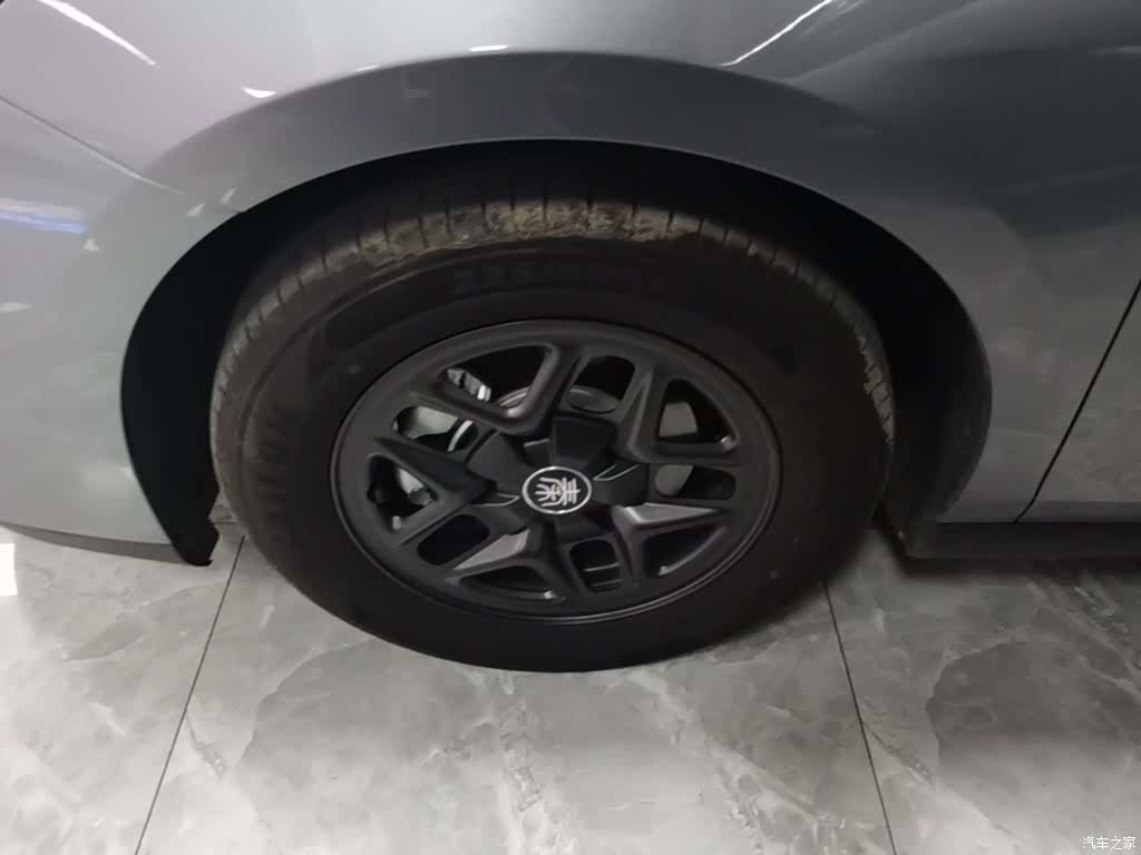 BYD Qin, 2025 23
