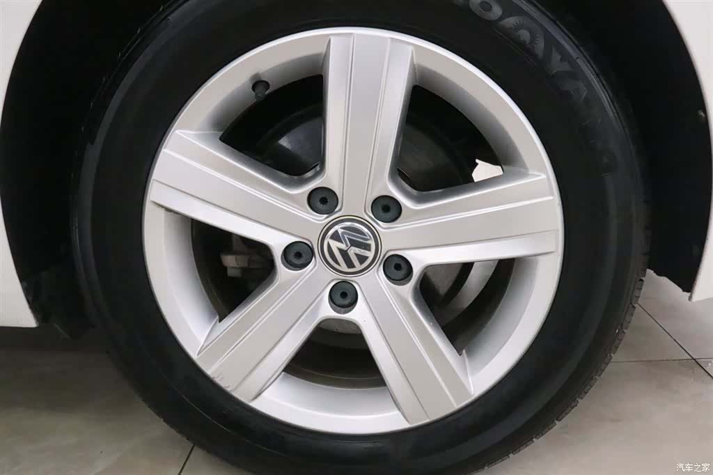 Volkswagen Lamando, 2017 14