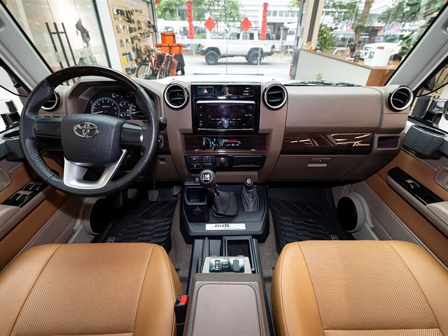 Toyota Land Cruiser Toyota Land Cruiser