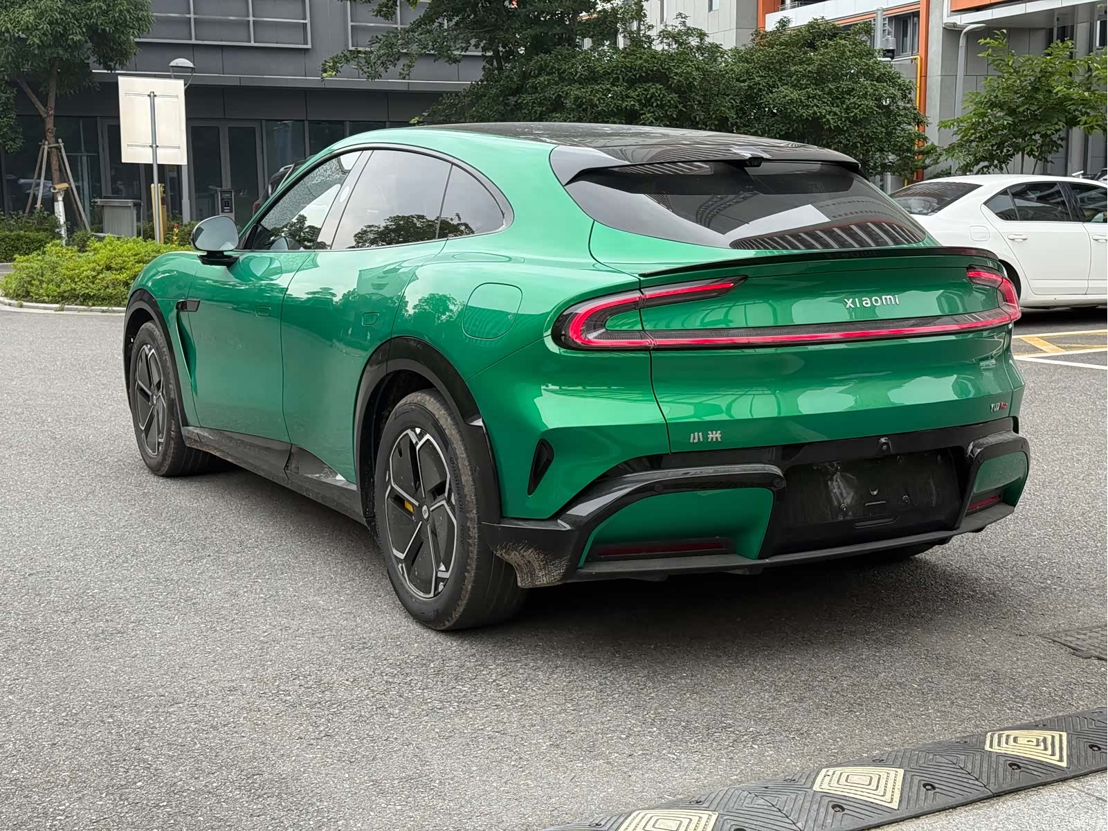 Xiaomi YU7, 2025 27