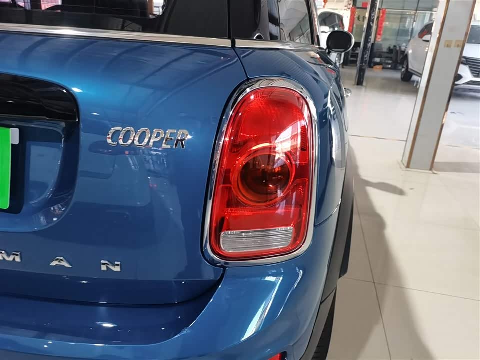 MINI COUNTRYMAN