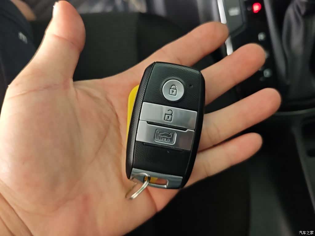 Kia K3, 2016 9