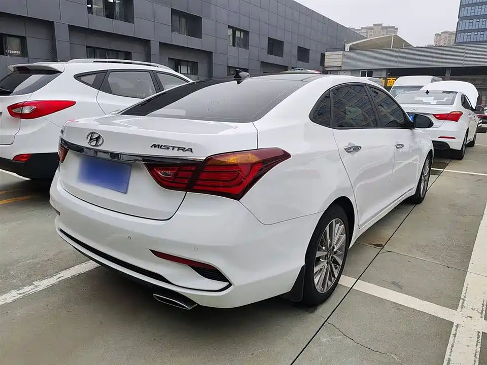 Hyundai Name picture