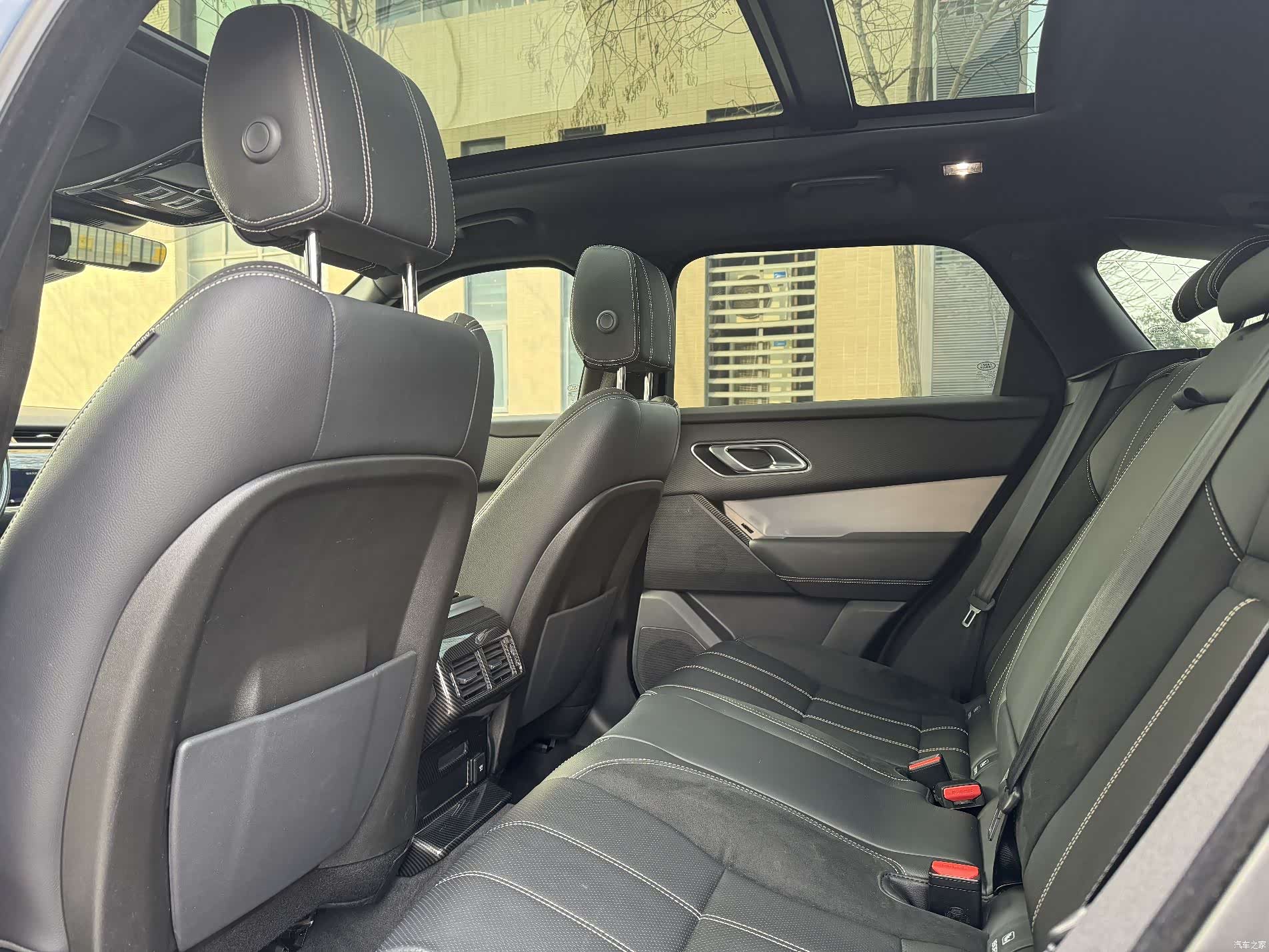 Land Rover Range Rover, 2020 11