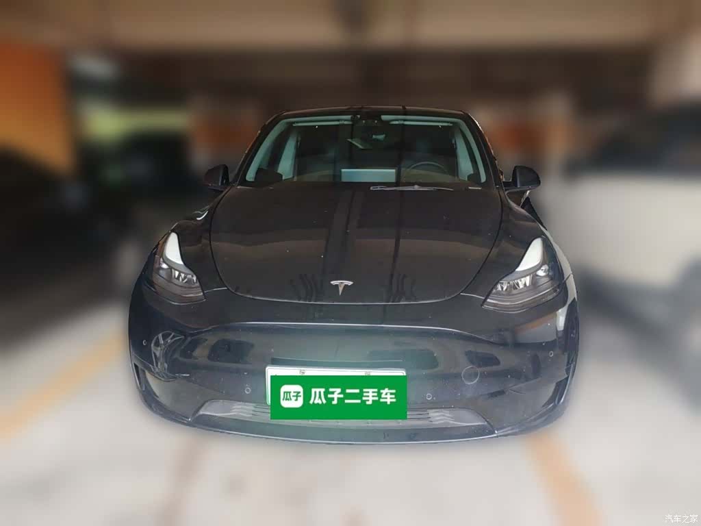 Tesla Model Y, 2023 3
