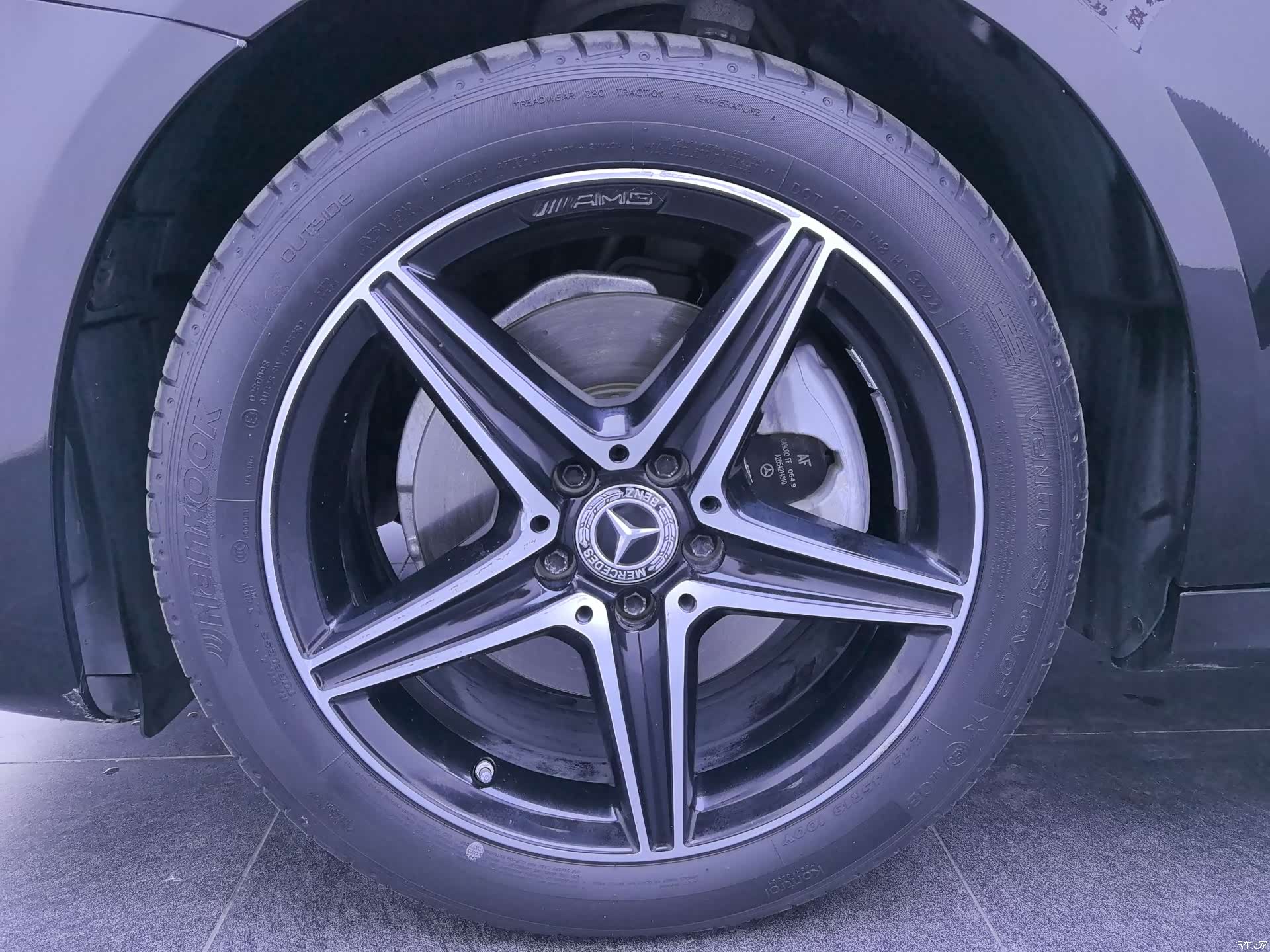 Mercedes-Benz E-Class, 2019 17