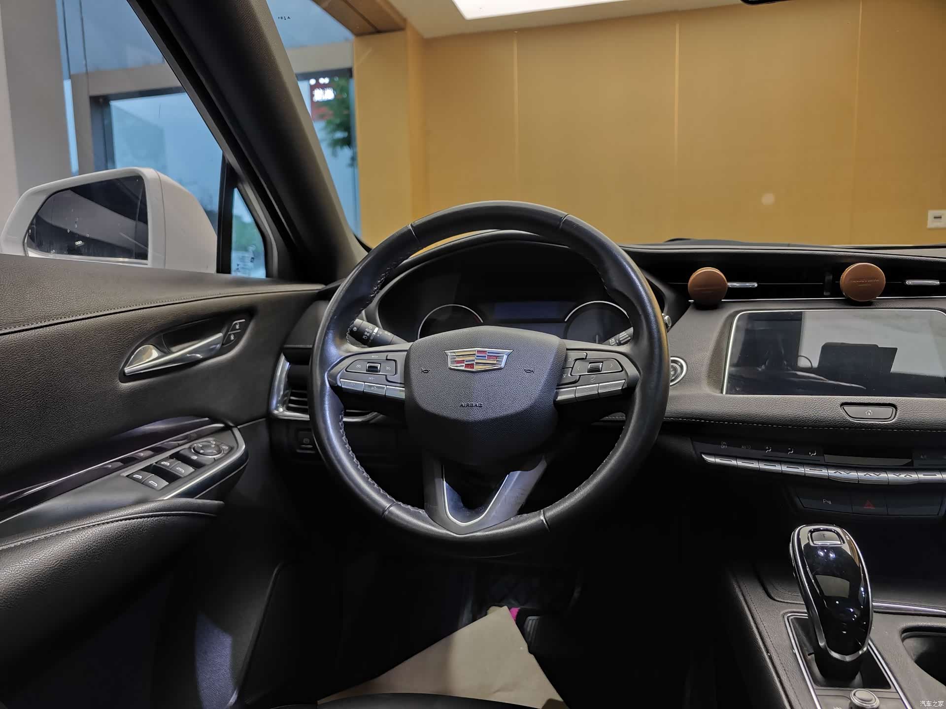 Cadillac XT4, 2021 15