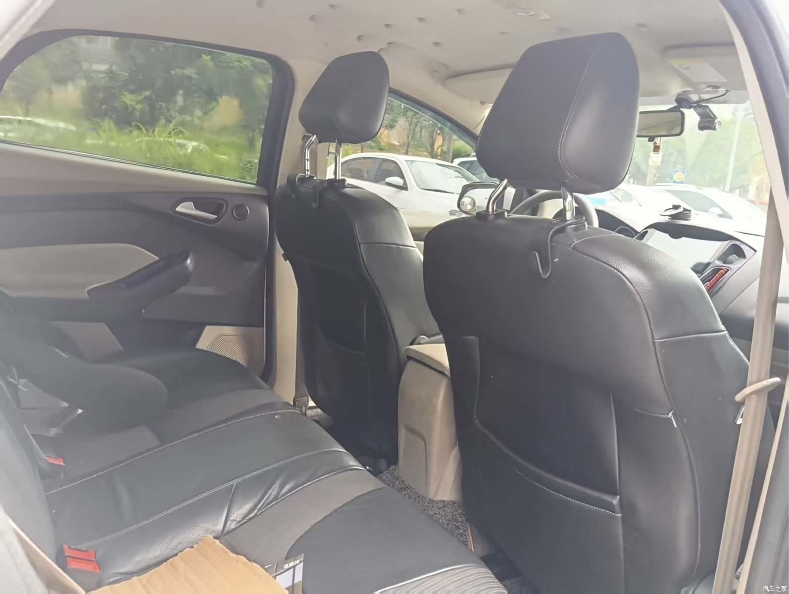 Ford Focus, 2014 6
