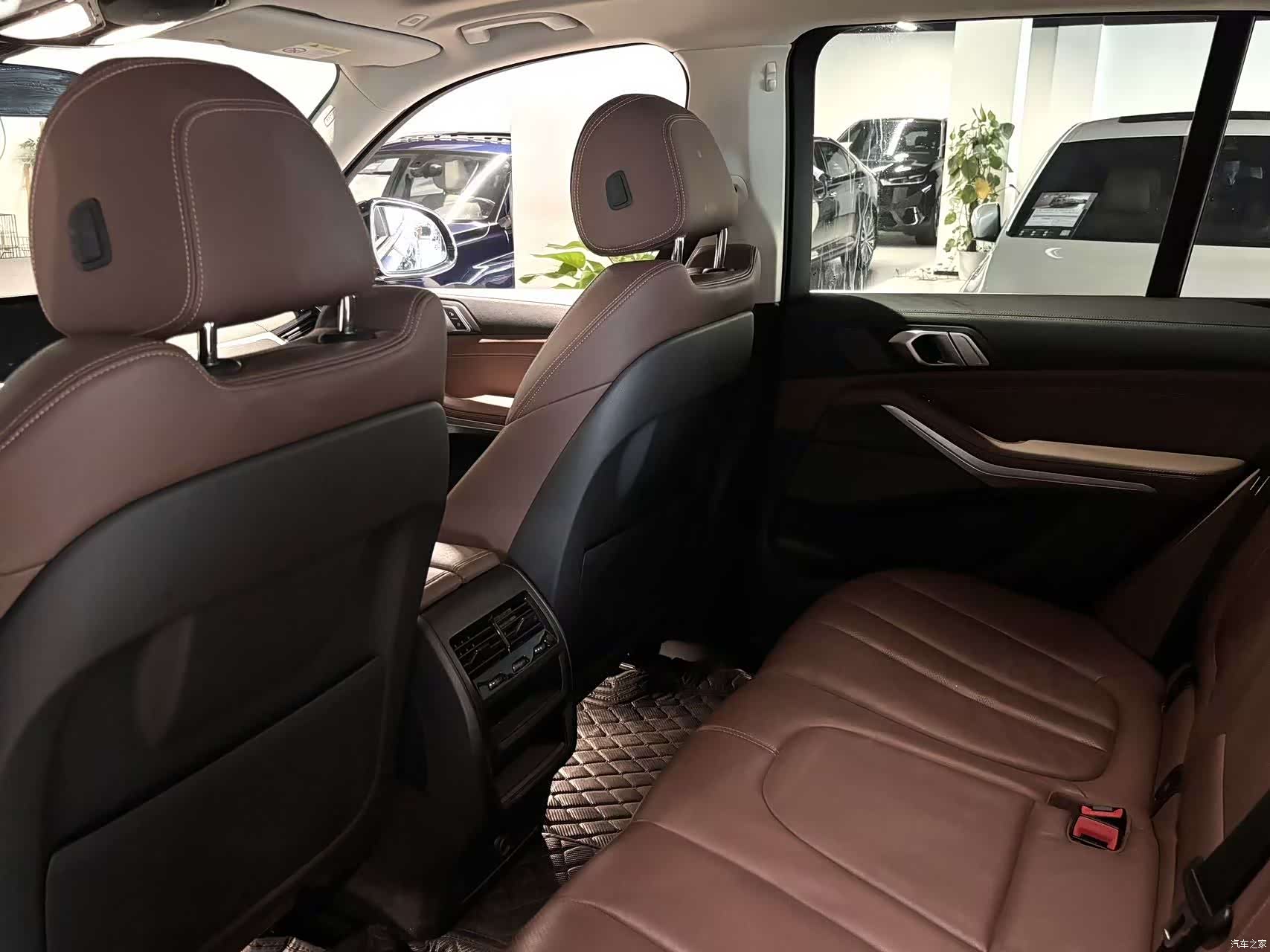 BMW X5, 2022 10