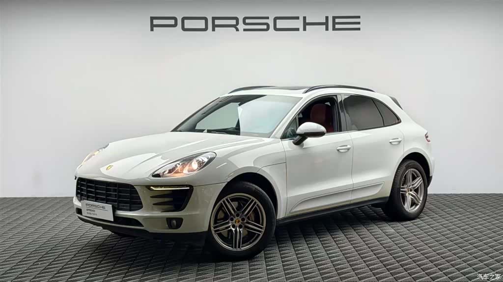 Porsche Macan, 2015 1