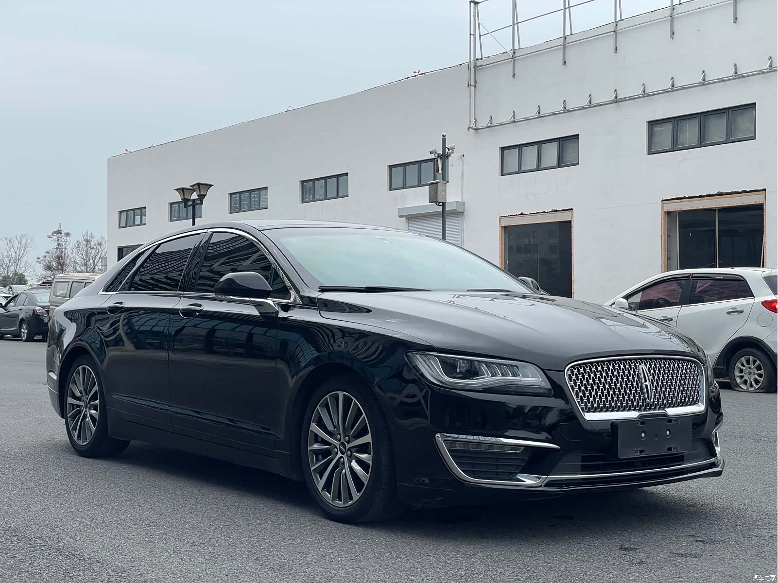 Lincoln MKZ, 2016 3
