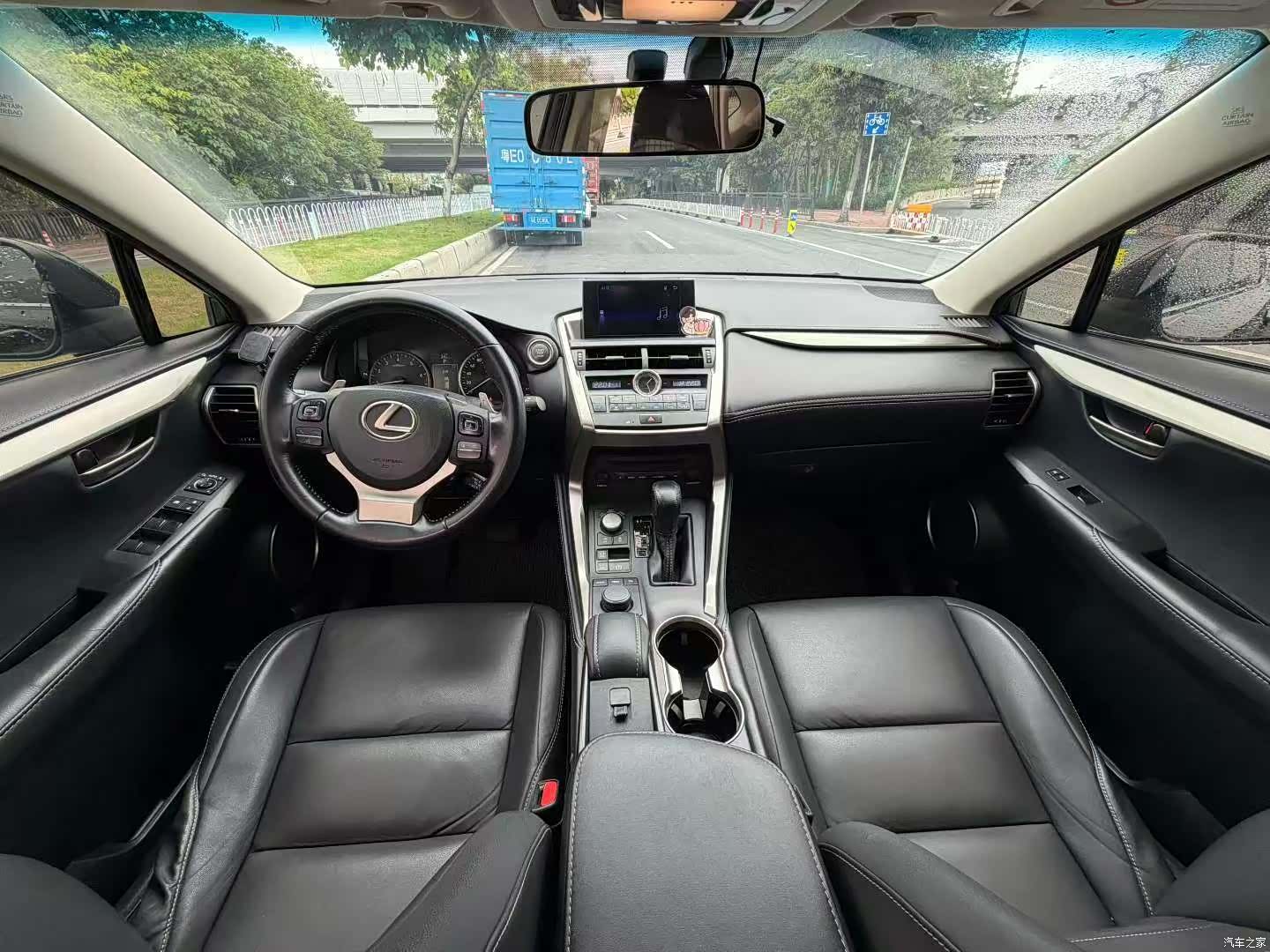 Lexus NX, 2015 9